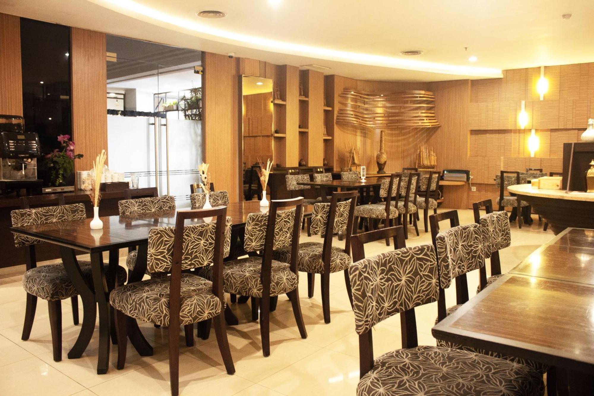 Nemuru Grand Serpong Panunggangah Εξωτερικό φωτογραφία