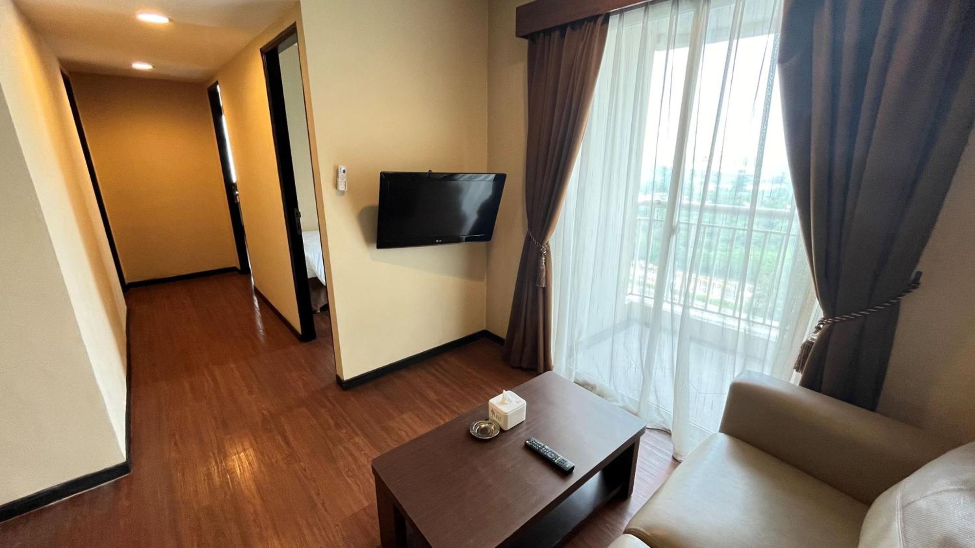 Nemuru Grand Serpong Panunggangah Εξωτερικό φωτογραφία